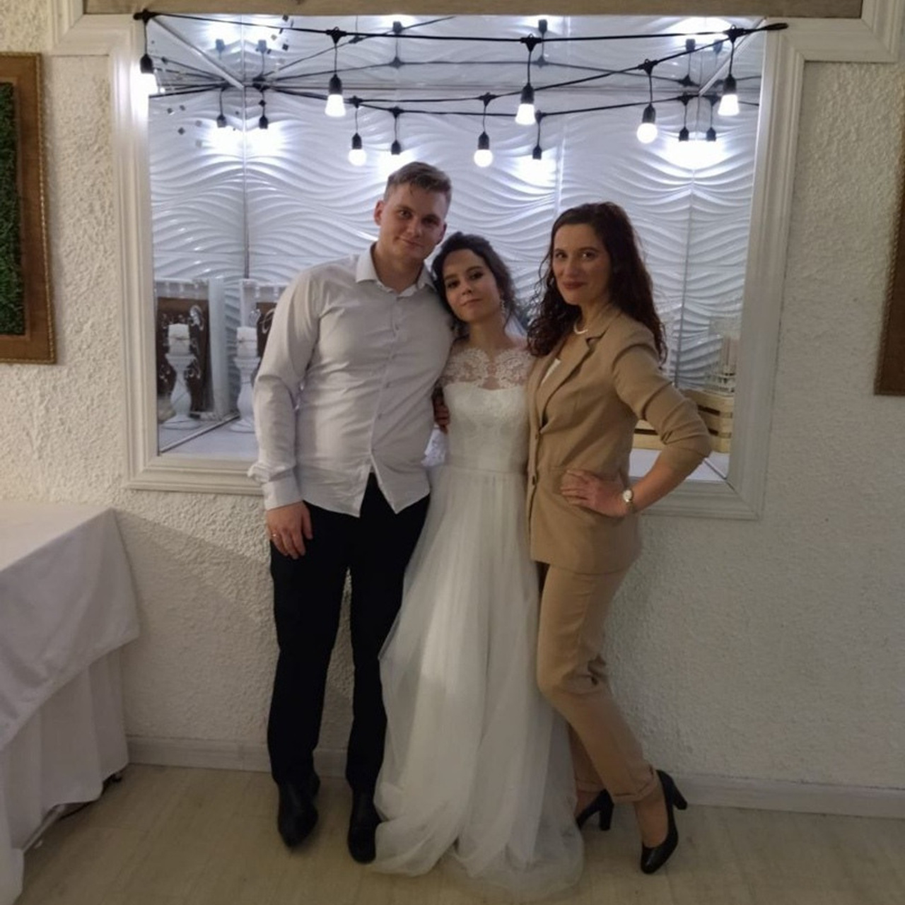 Отзывы о свадебных ведущих Спб. Ведущая СПБ Надежда Кожина