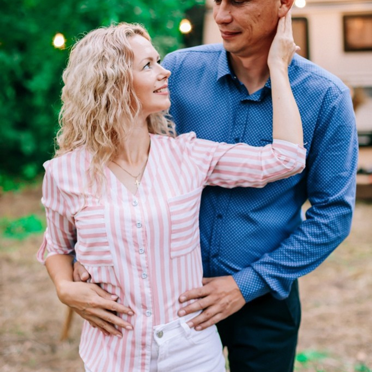Семейная фотосессия в доме на колесах в Ижевском лесу. Дима Никитин свадебный и семейный фотограф в Ижевске и Удмуртии с 2007 года