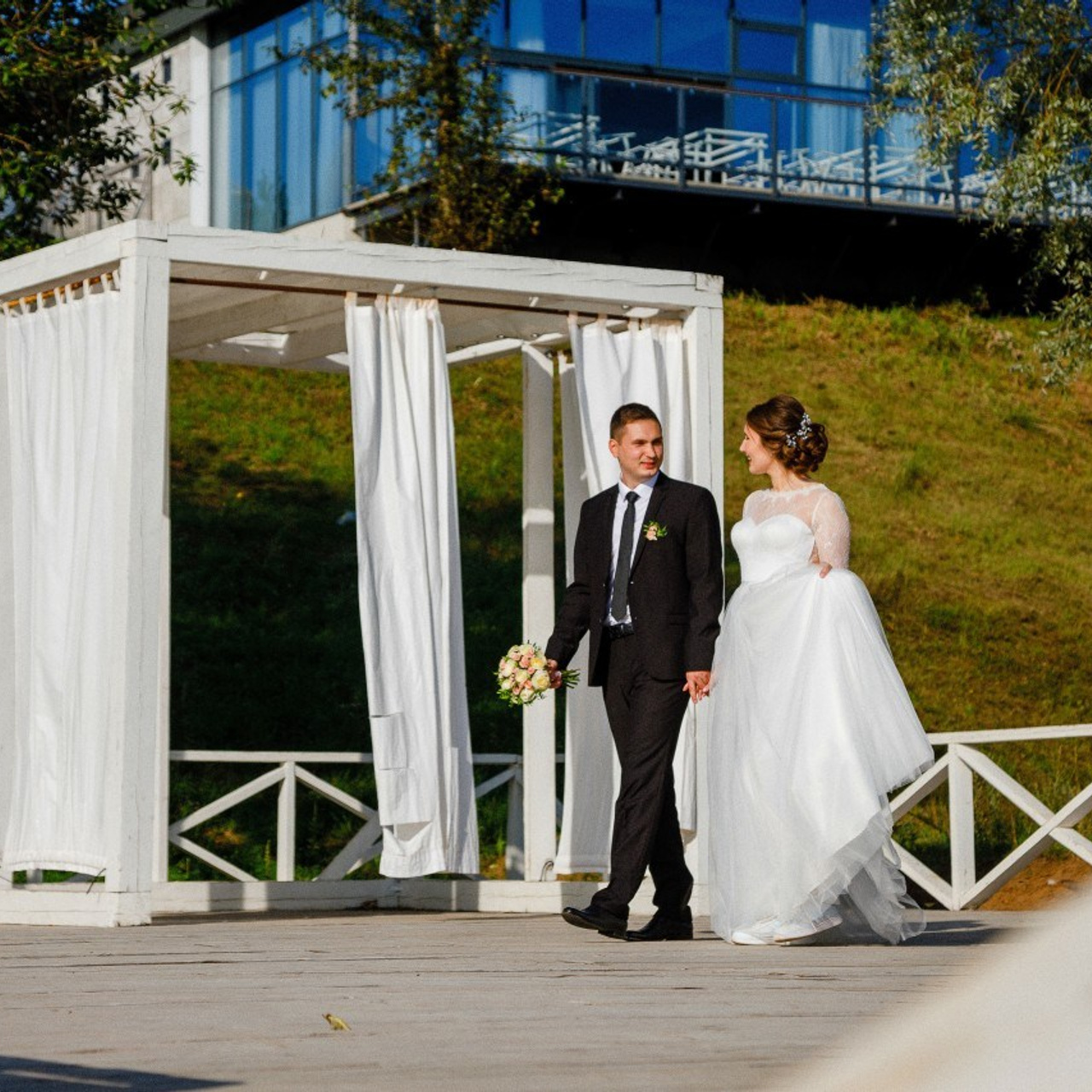 Он загадал счастье под новый год, а она улыбнулась ему в парке. Дима Никитин свадебный и семейный фотограф в Ижевске и Удмуртии с 2007 года