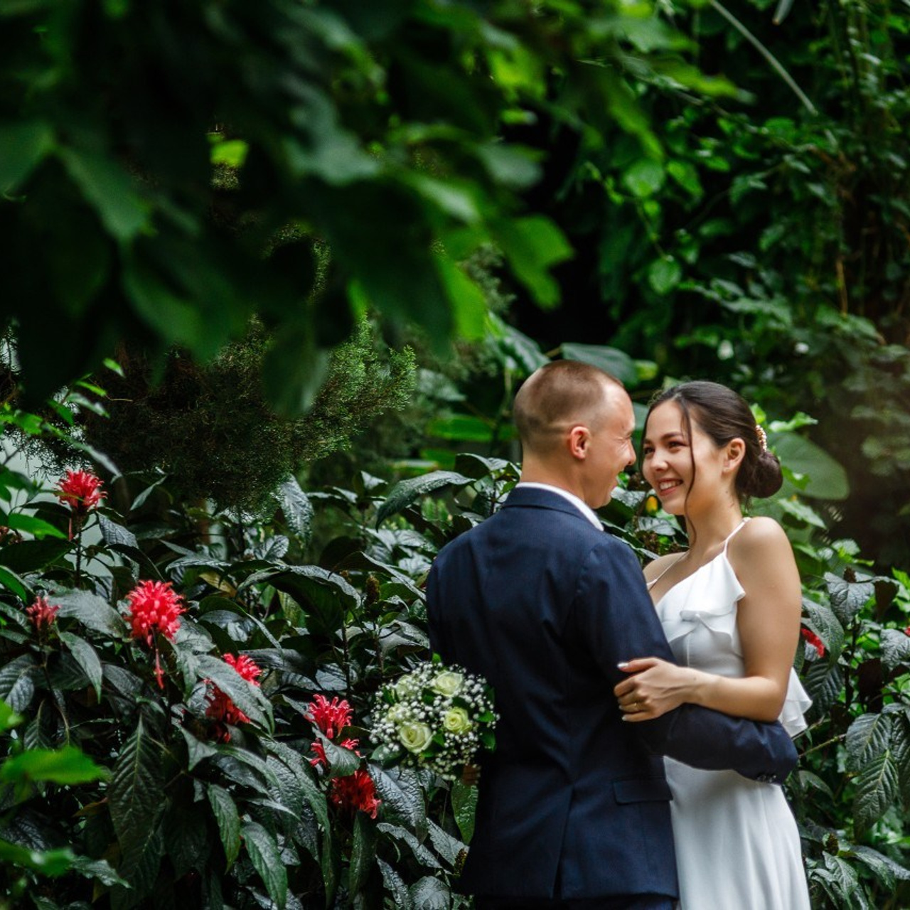 Свадебная фотосессия жениха и невесты. Дима Никитин свадебный и семейный фотограф в Ижевске и Удмуртии с 2007 года