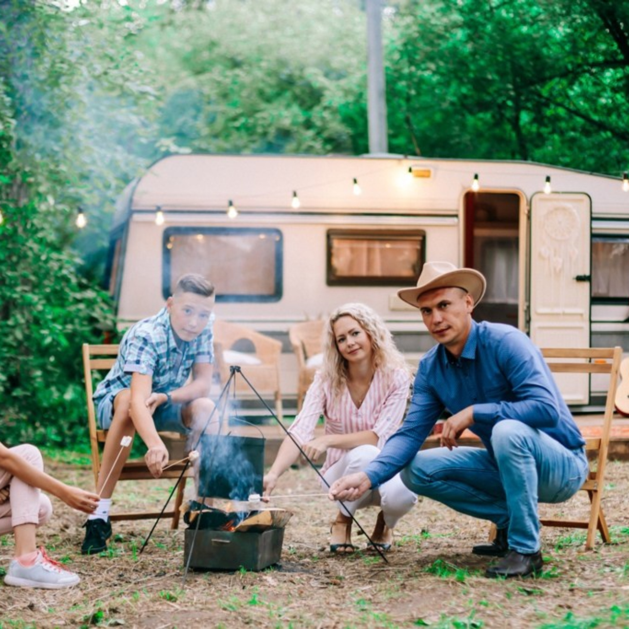 Семейная фотосессия в доме на колесах в Ижевском лесу. Дима Никитин свадебный и семейный фотограф в Ижевске и Удмуртии с 2007 года