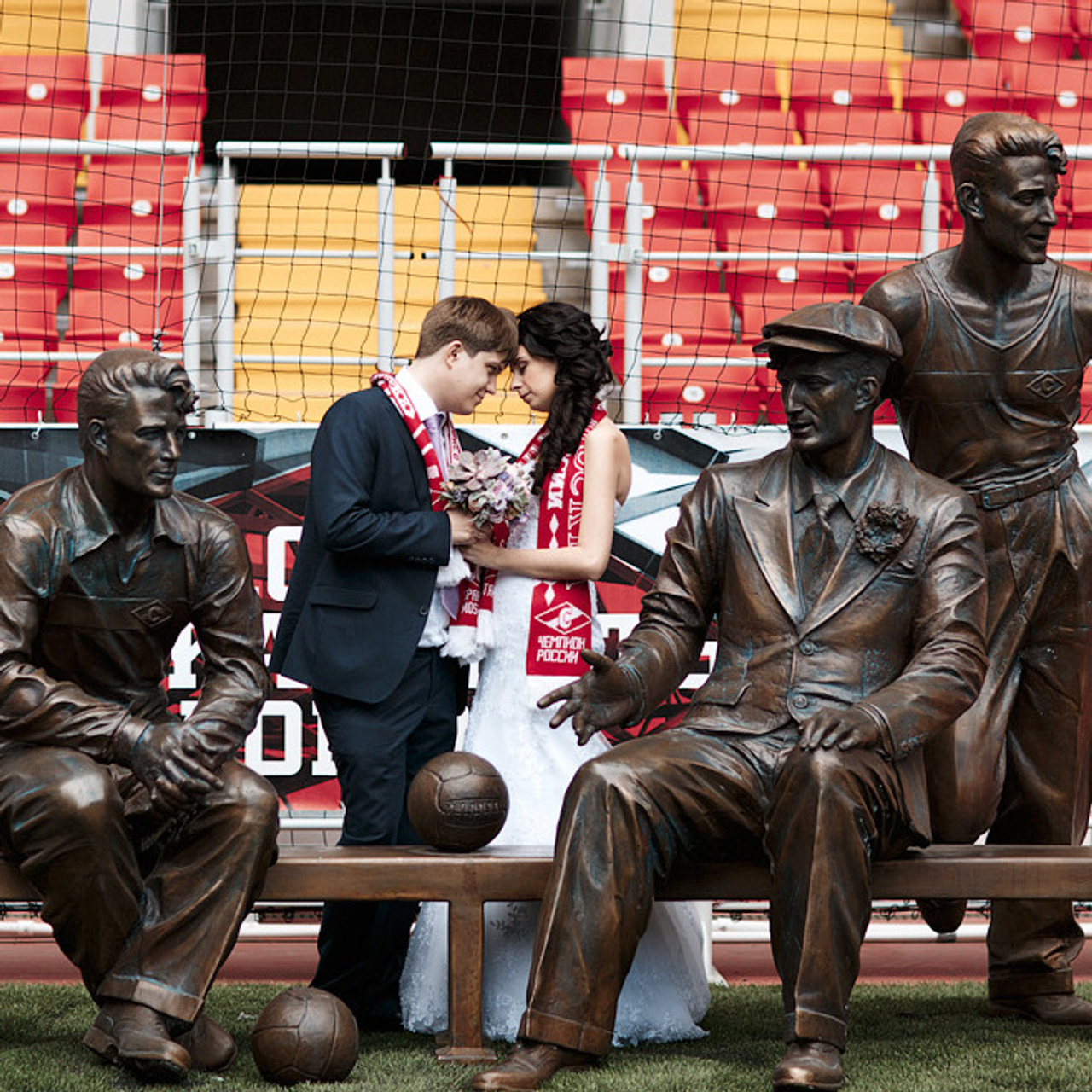 Отзывы невест о работе фотографа Никифорова-Гордеева Константина. Свадебный фотограф в Москве Никифоров-Гордеев Константин