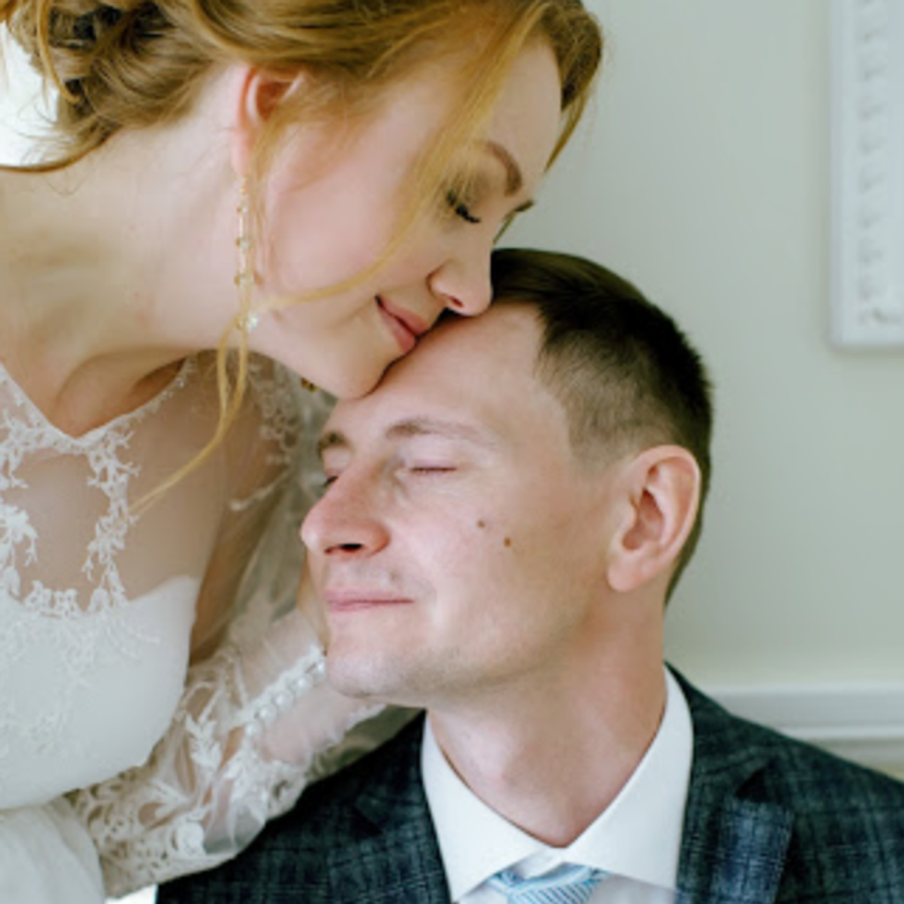 Отзывы невест о работе фотографа Никифорова-Гордеева Константина. Свадебный фотограф в Москве Никифоров-Гордеев Константин