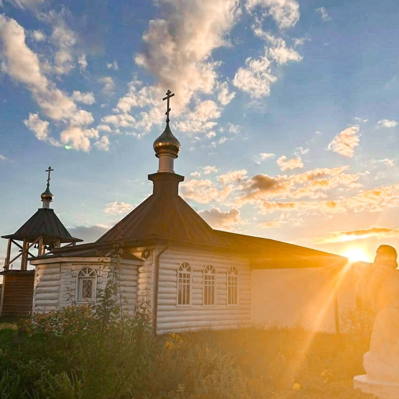 Храм Петра и Февронии Муромских, старый аэропорт г. Брянск