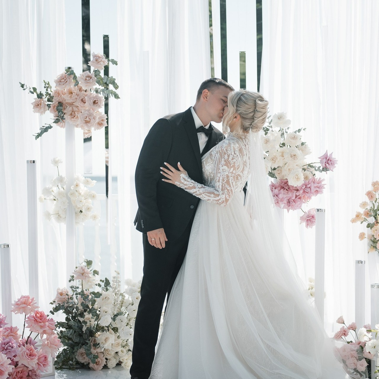 Отзывы. Свадебный фотограф Саша Базенко