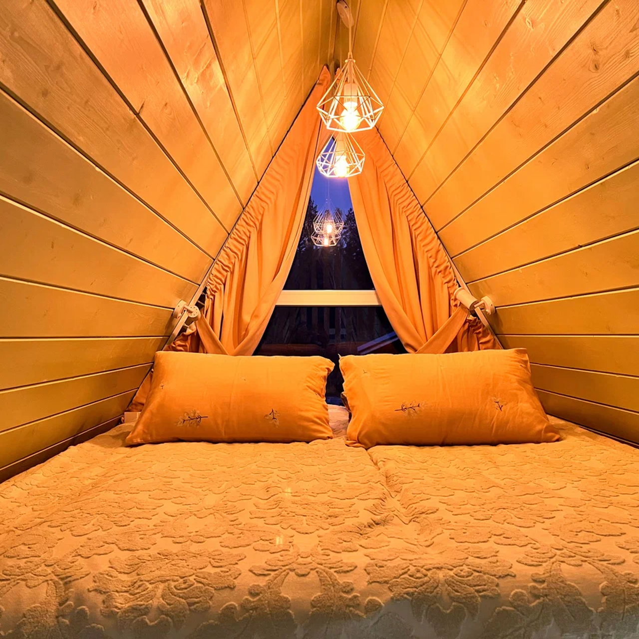 Глэмпинг «На озерах» - смотреть в каталоге