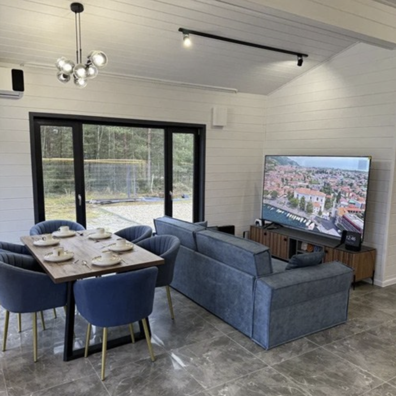 Дом отдыха «Happy in Home» - смотреть в каталоге