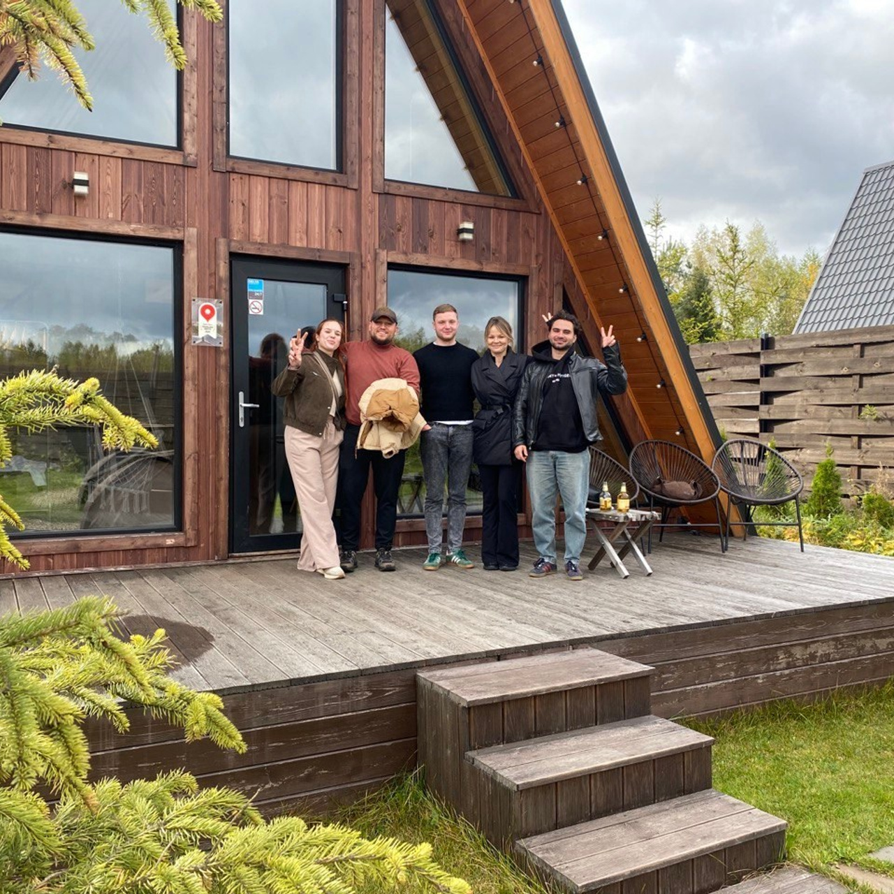 Коттедж для отдыха с чаном и баней на 6 человек — забронировать на выходные