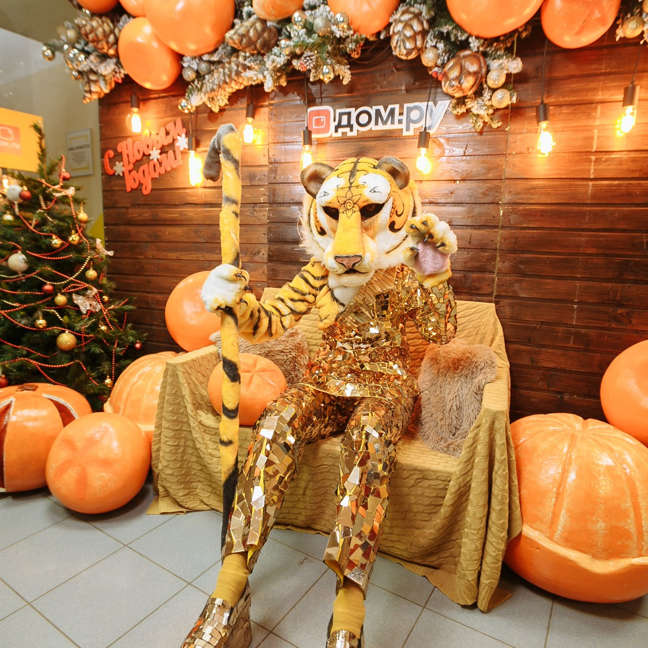 Рождественские встречи в офисе компании Домру