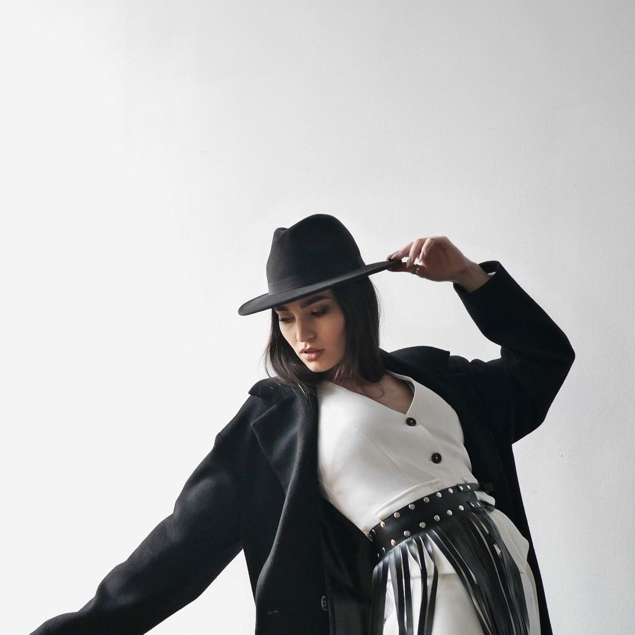 Контент для бренда одежды. Рената Ри контент-мейкер Москва