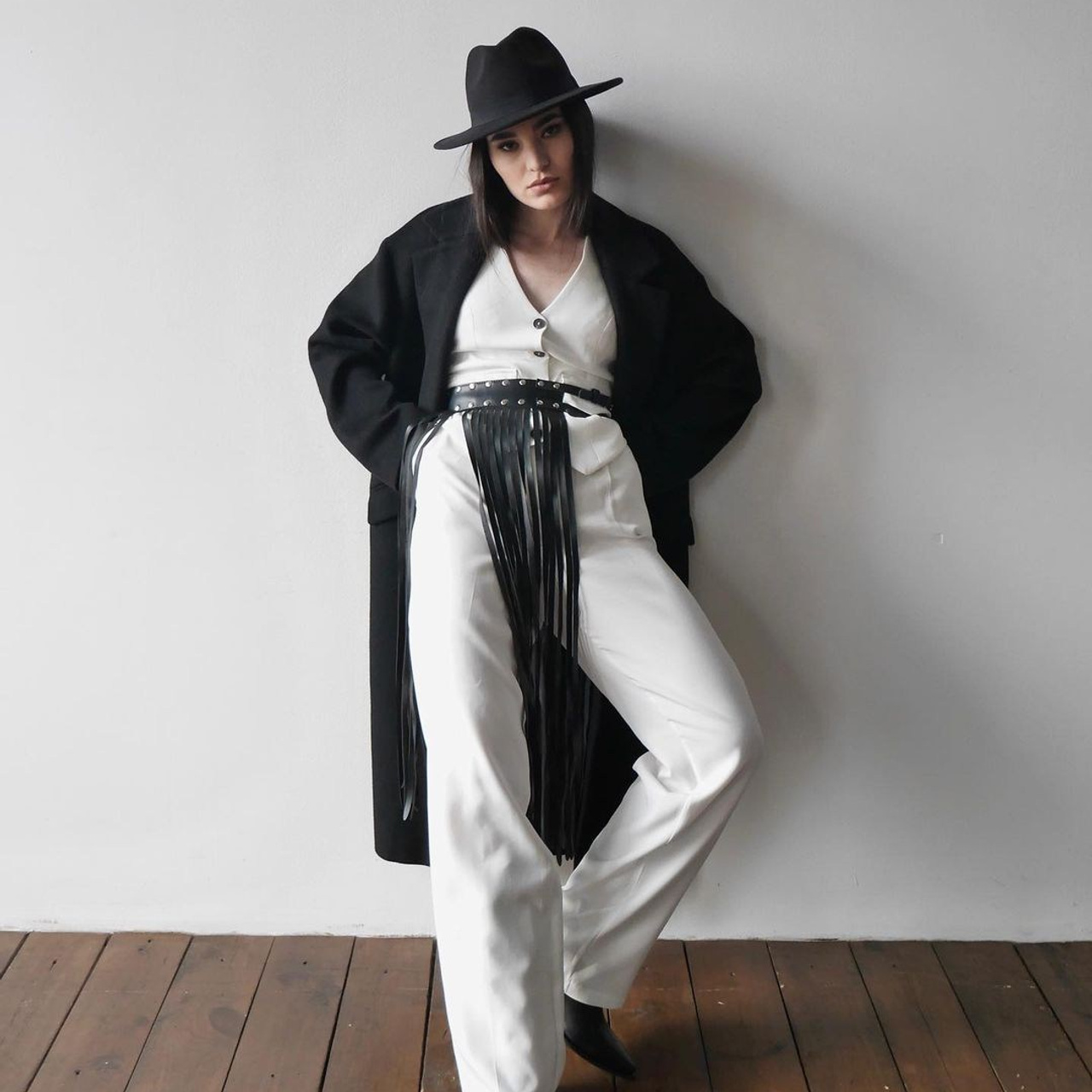 Контент для бренда одежды. Рената Ри контент-мейкер Москва