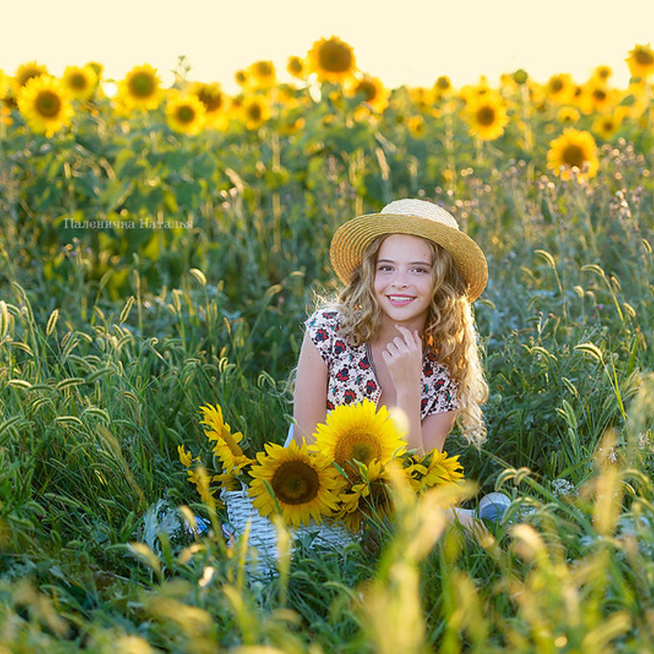 фотосессия в цветущих полях Крыма