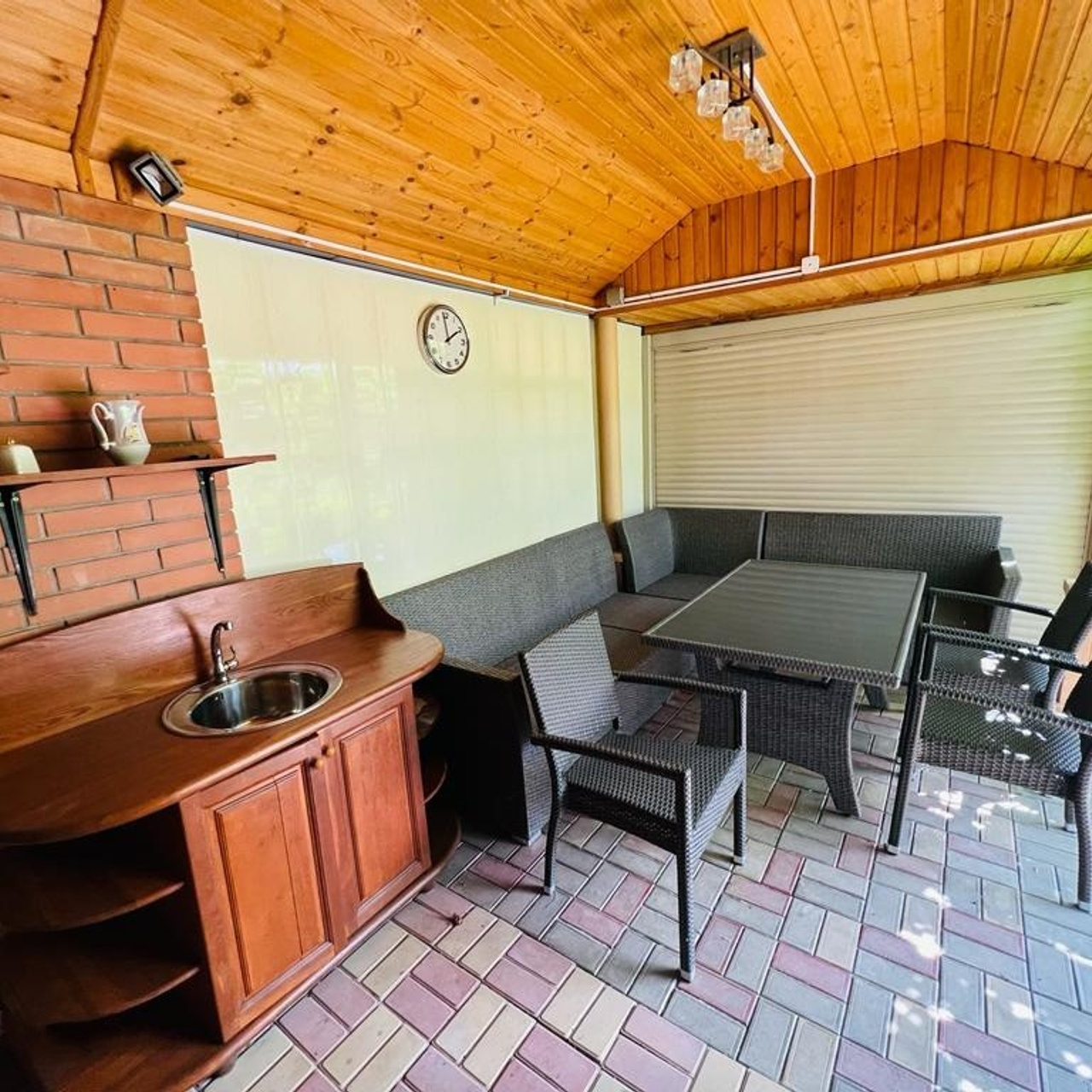 Недвижимость. Eewa.ru