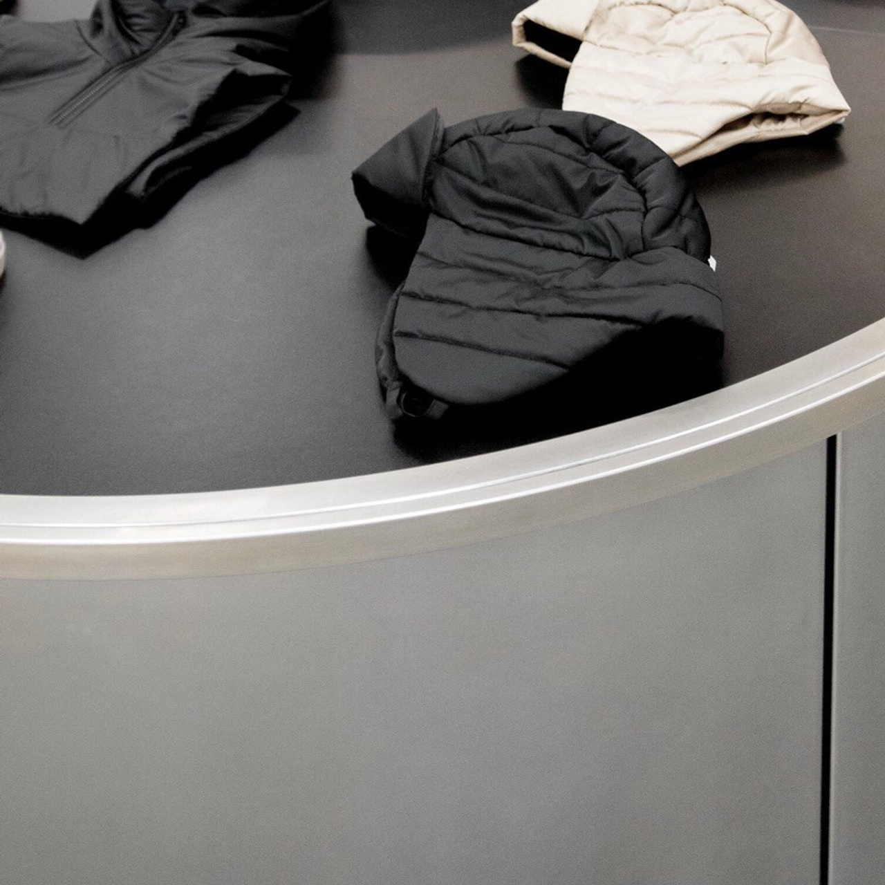 Флагманский стрит-ритейл магазин Санкт-Петербургского бренда Gate31, 110 м². Дизайн интерьера в Петербурге Ворфаламеева Яна