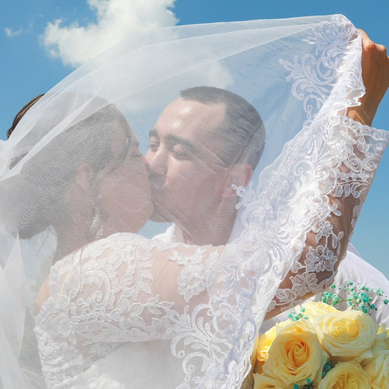 Отзывы. Выпускные альбомы в Липецке. medlori fotobook фотосессии, свадьбы, юбилеи, крестины. Medlori fotobook Выпускные альбомы в Липецке Лариса Медведева