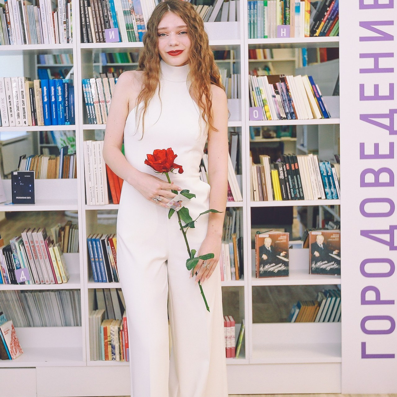 Отзывы. Выпускные альбомы в Липецке. medlori fotobook фотосессии, свадьбы, юбилеи, крестины. Medlori fotobook Выпускные альбомы в Липецке Лариса Медведева