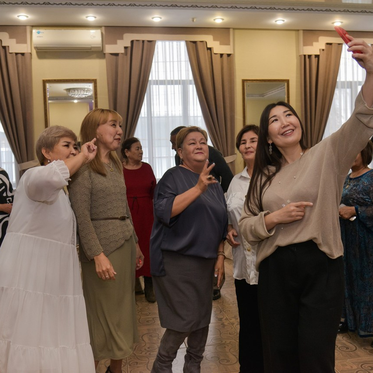 Отзывы о фотографе Рабиге Сейткеновой. Детский и школьный фотограф в Костанае Рабига Сейткенова