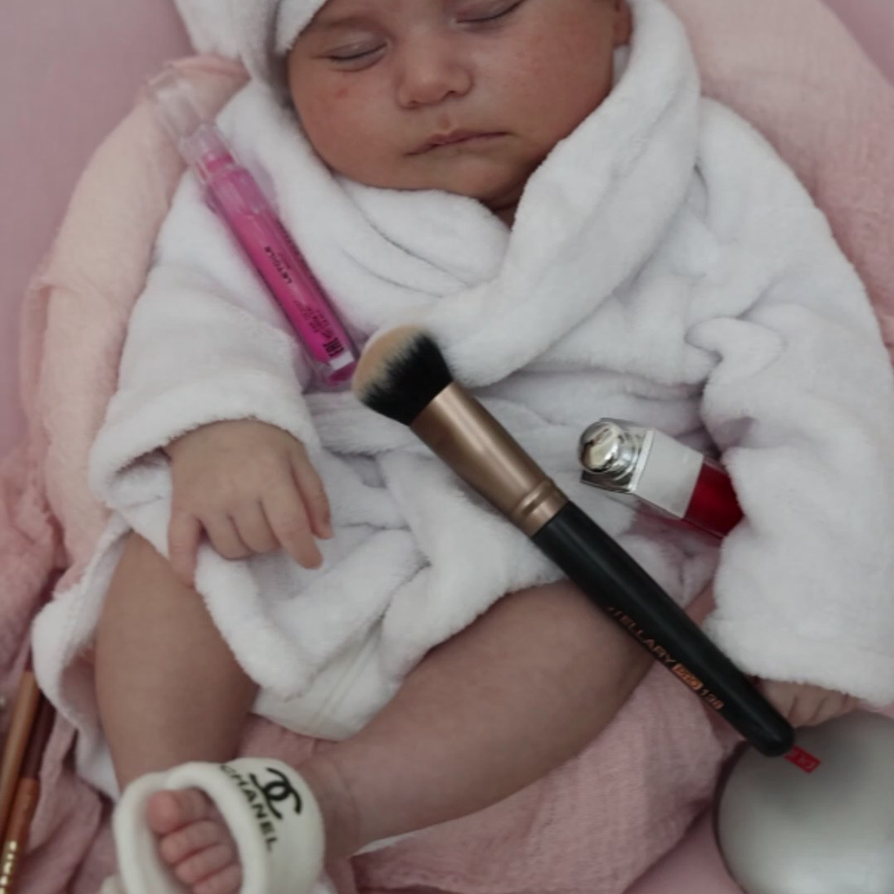 Фотограф новорожденных в Сочи. Фотограф новорожденных в Сочи