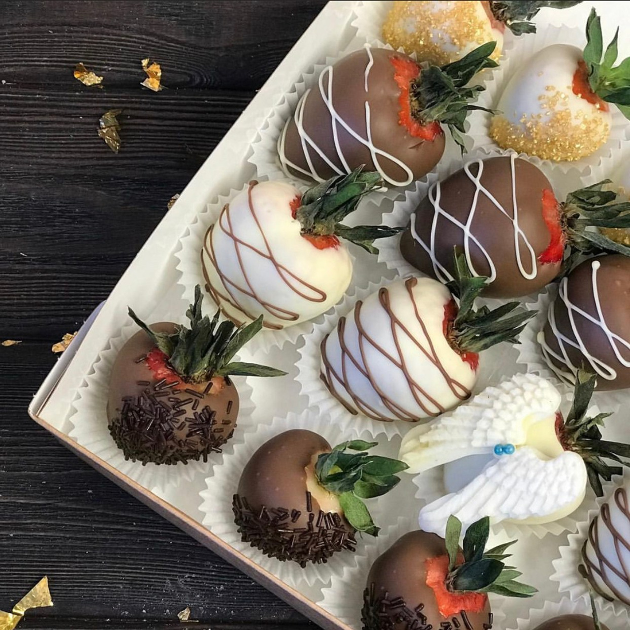 Набор Клубника в шоколаде "Сказочный вечер". Клубника в шоколаде в Сургуте