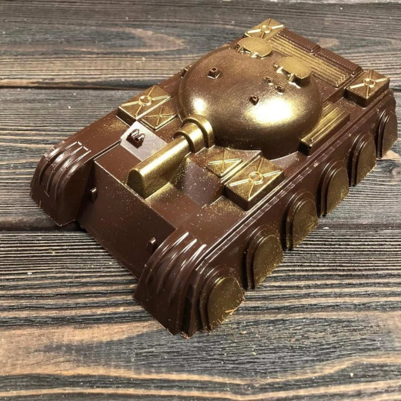 Шоколадный набор "Танк большой". Клубника в шоколаде в Сургуте