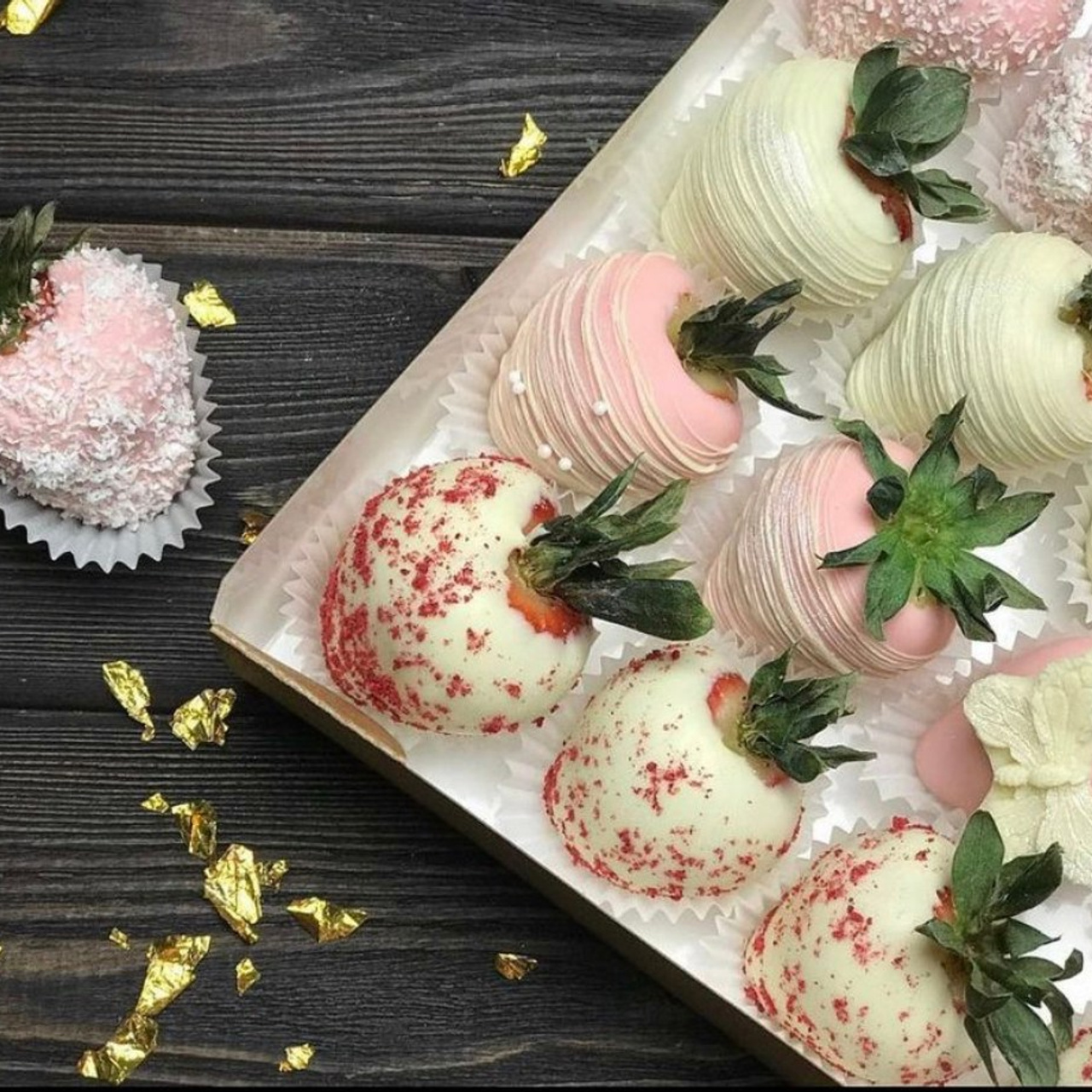 Набор Клубника в шоколаде "Белый танец". Клубника в шоколаде в Сургуте