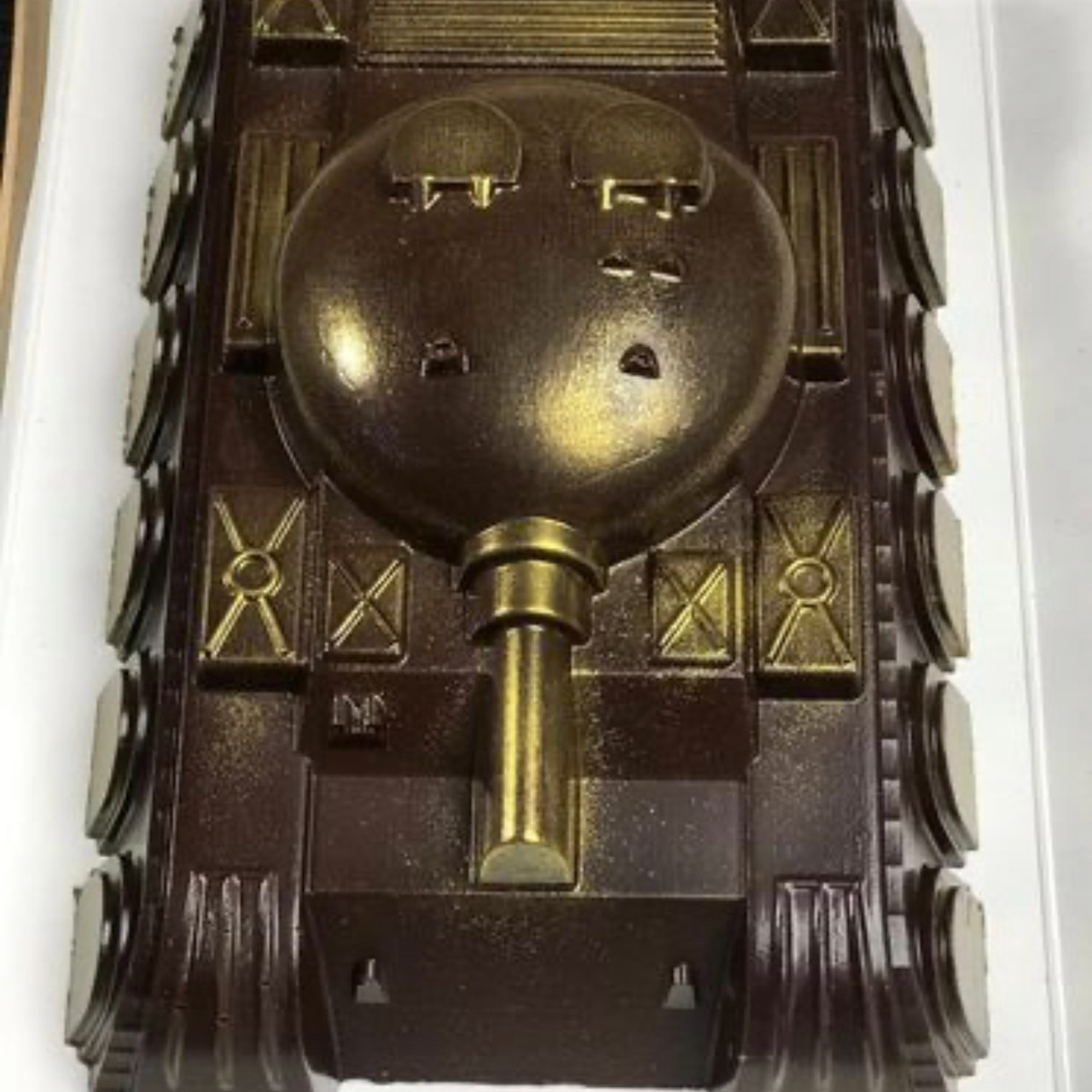 Шоколадный набор "Танк большой". Клубника в шоколаде в Сургуте