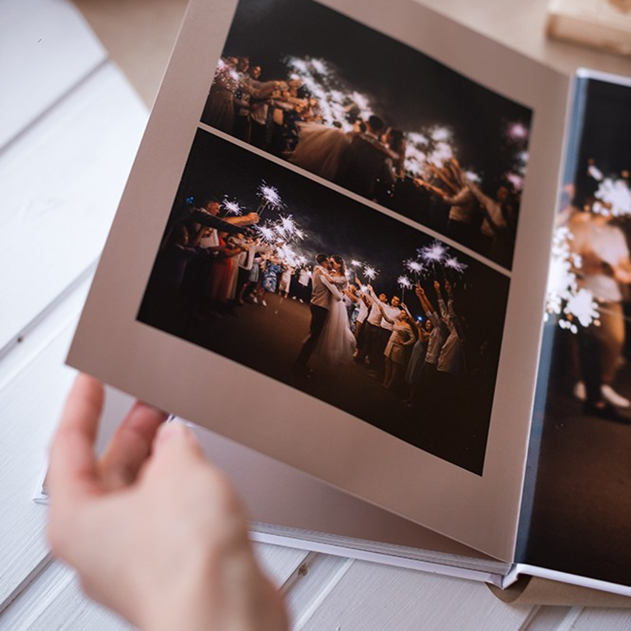 Страницы в ламинации. Свадебный фотограф Алёна Замотаева