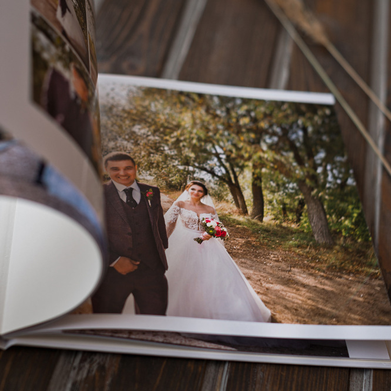 Тонкие страницы. Свадебный фотограф Алёна Замотаева