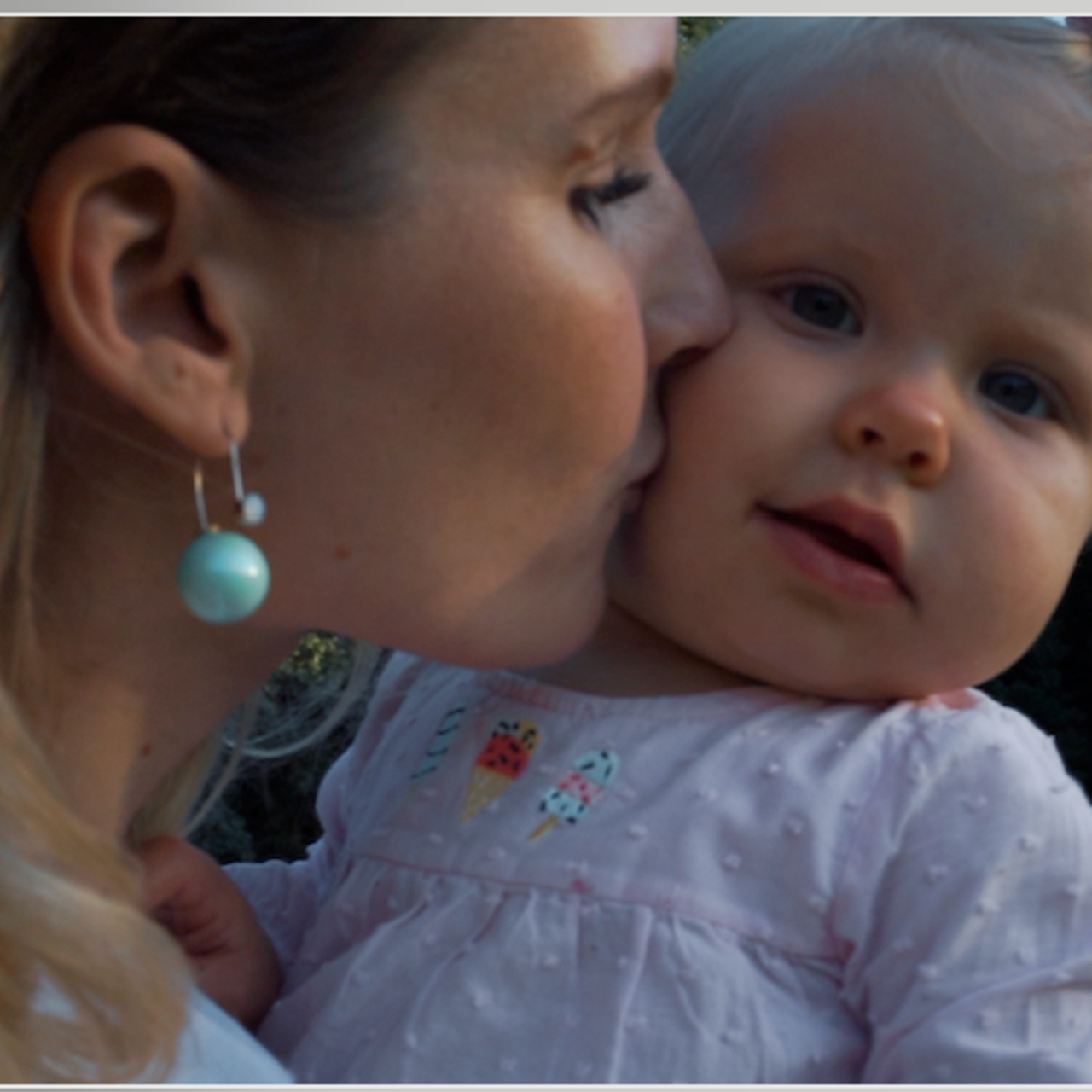 Reviews. Марковы: фото, видео, кино и книги