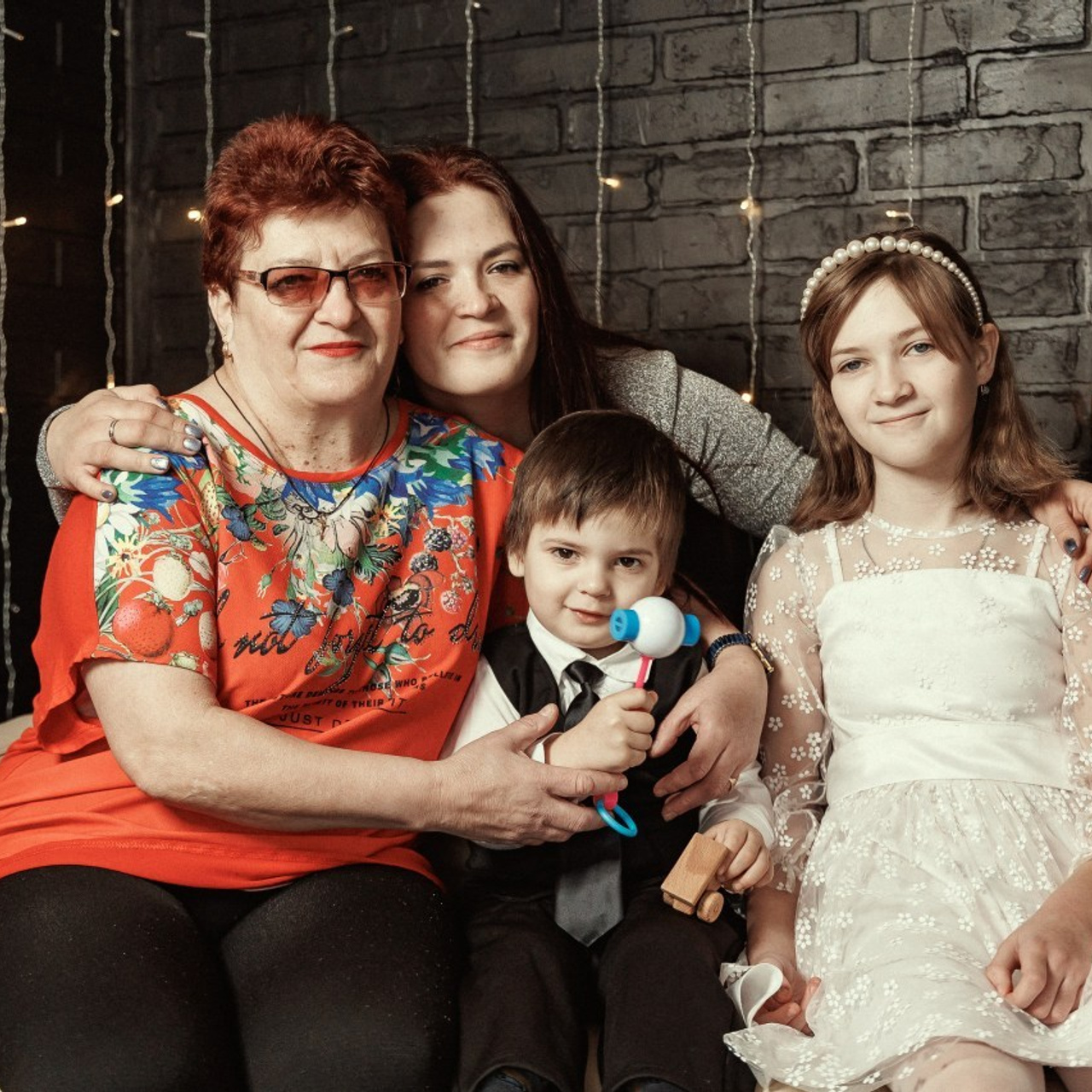 Оставить отзыв. Детский семейный фотограф в Абинске