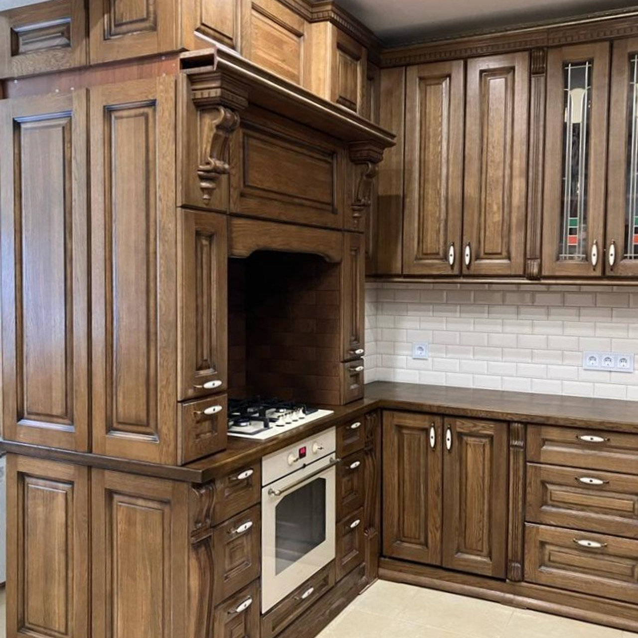 Кухонные гарнитуры