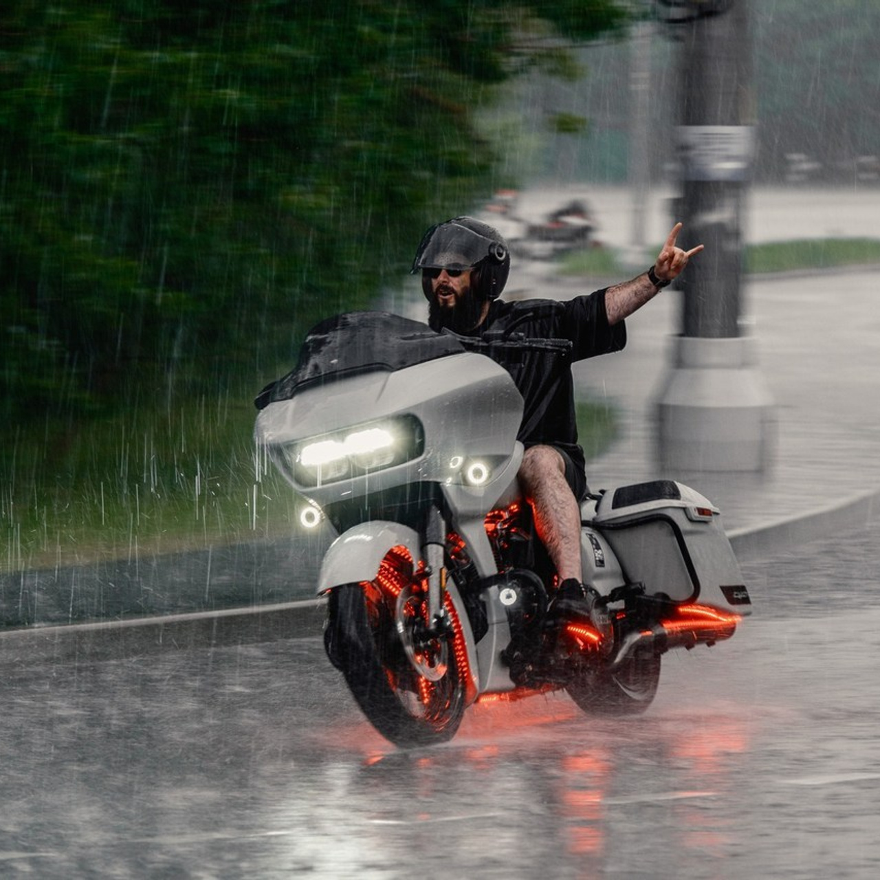 Отзывы. FotoMotoHunterZ — фотографии мотоциклистов на улицах города