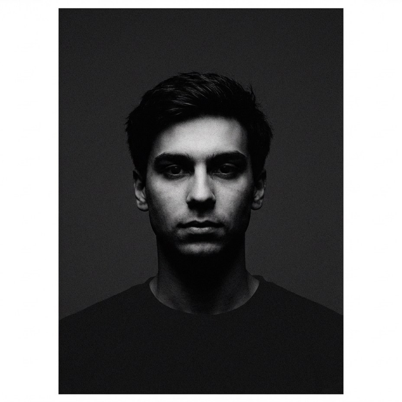 2.3 Стилизация (комикс, картина, постер и другое). Фото + нейро — студия «POP-UP»