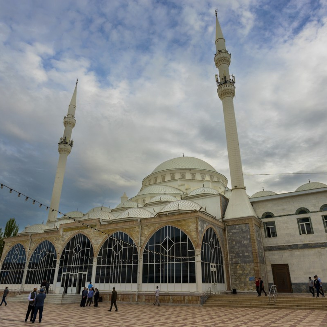 Центральная Джума-мечеть (г. Махачкала)