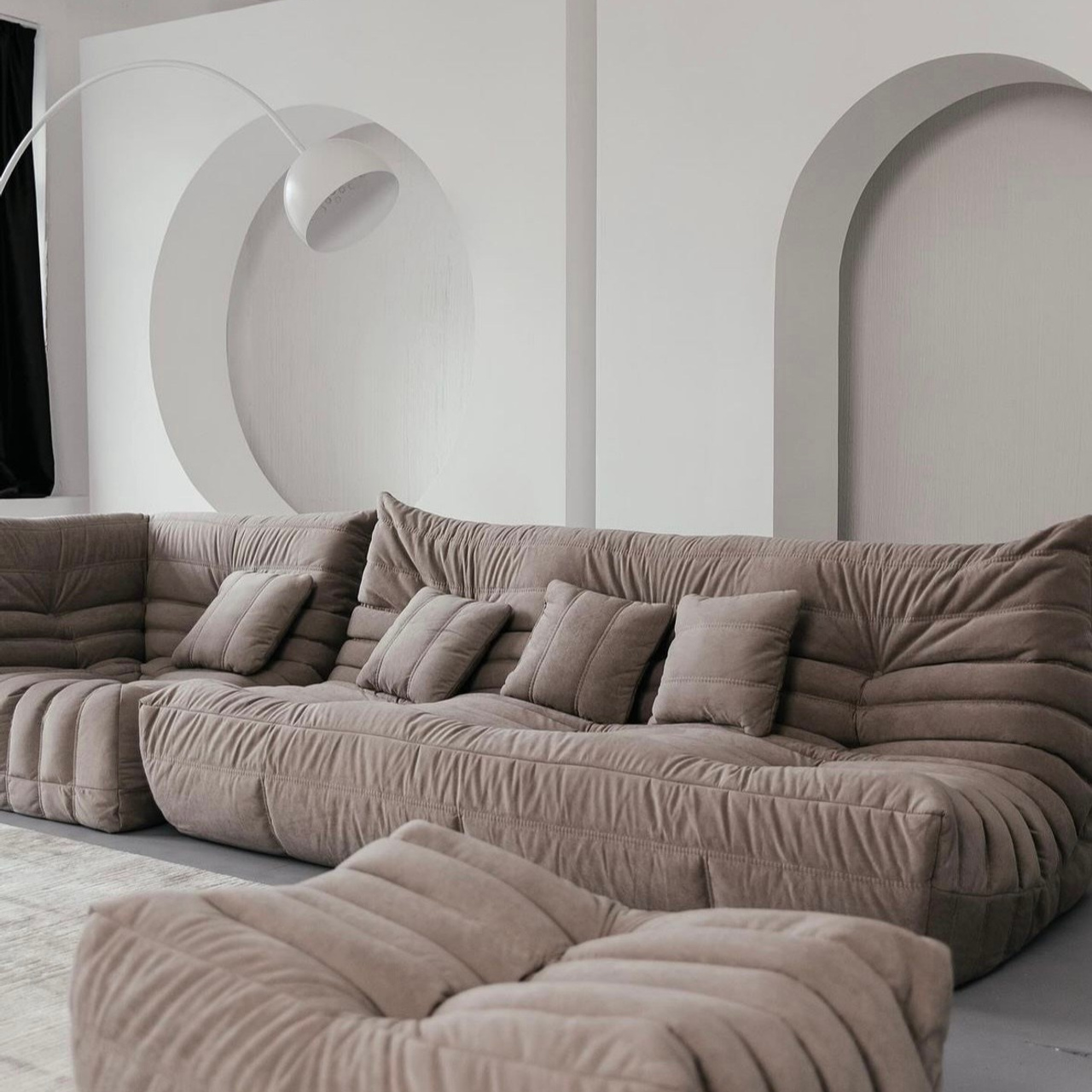 Hvorst. Адрес: Кузнецкое шоссе 1а. Съемка в только в выходные дни!