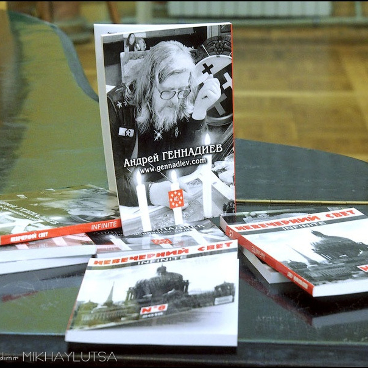 АНЯ В СТРАНЕ ЧУДЕС - Люминография - luminografia.ru