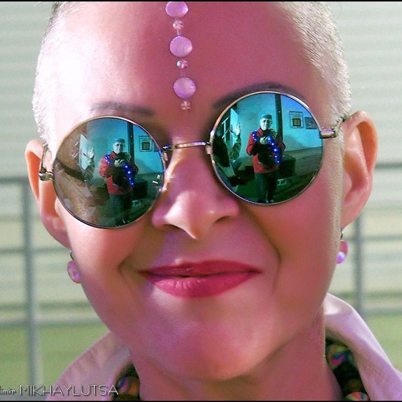 Люминографический карнавал новый год выставка маске-рад