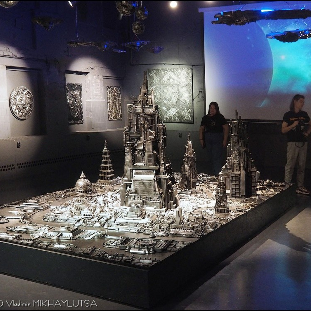 «Холодное Мерцание Космоса»