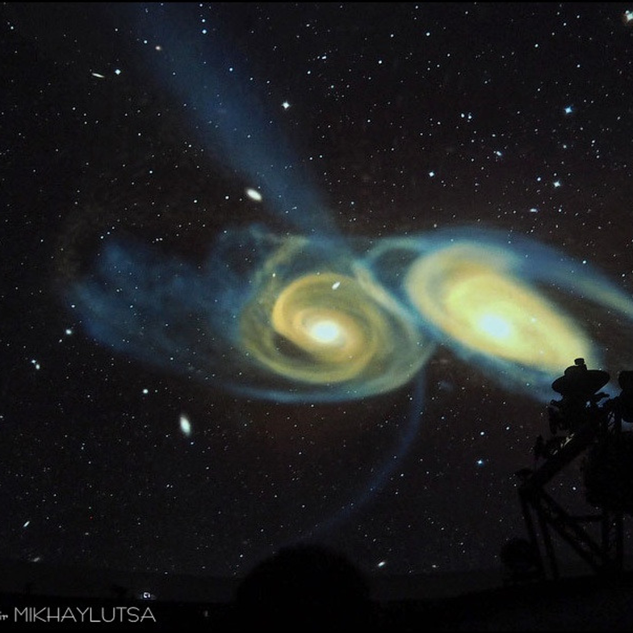 Дискуссия Космизм Черного квадрата - Люминография - luminografia.ru