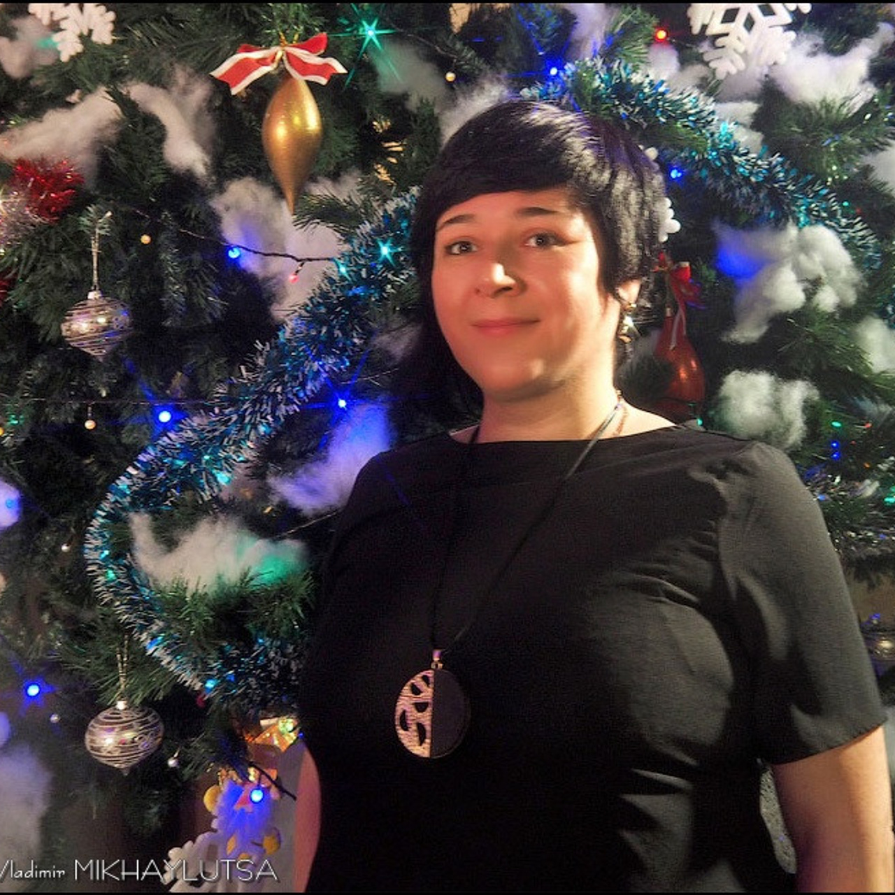 Люминографический карнавал новый год выставка маске-рад