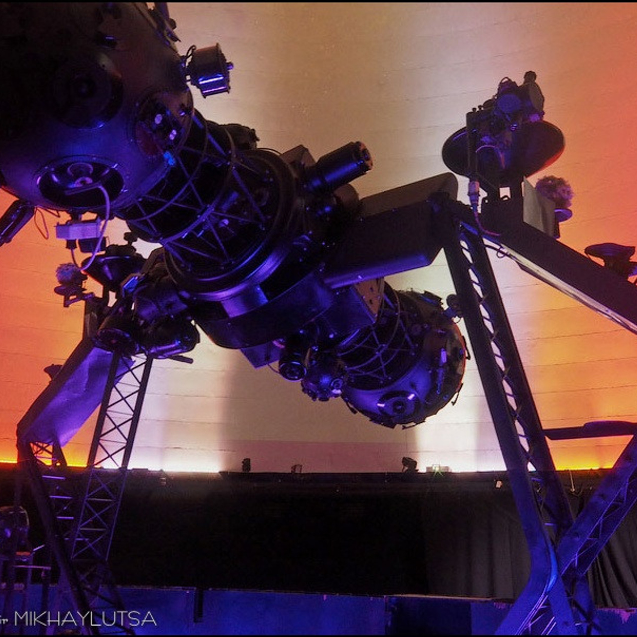 Дискуссия Космизм Черного квадрата - Люминография - luminografia.ru