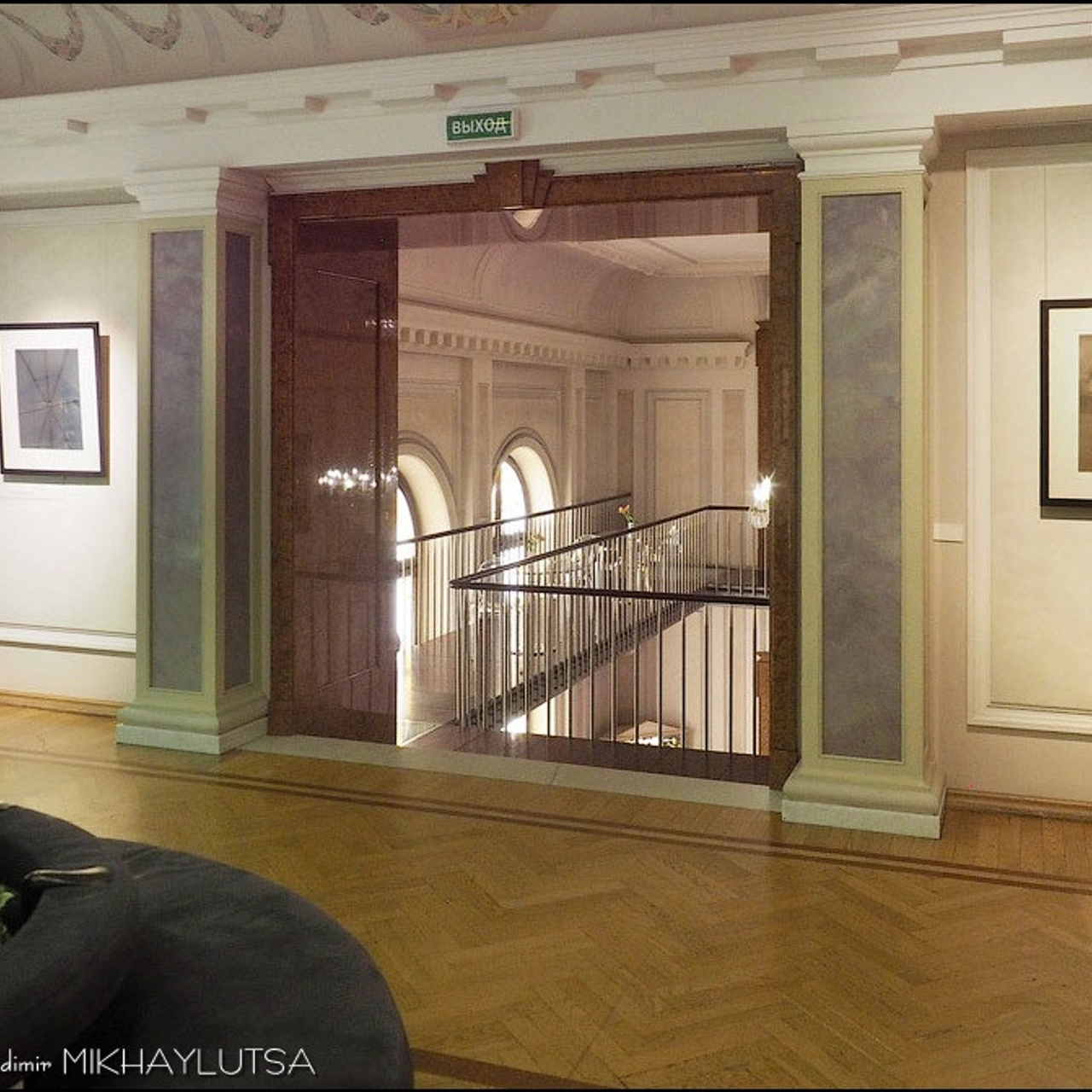 Владимир Духовлинов «Время Вермеера»