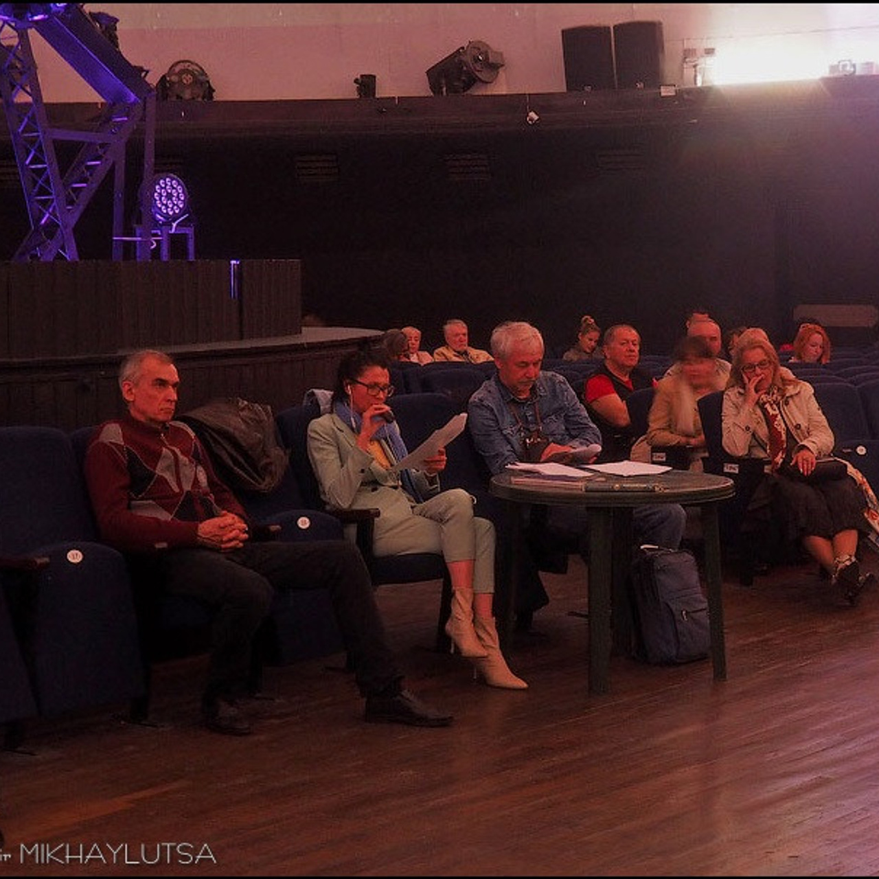 Дискуссия Космизм Черного квадрата - Люминография - luminografia.ru