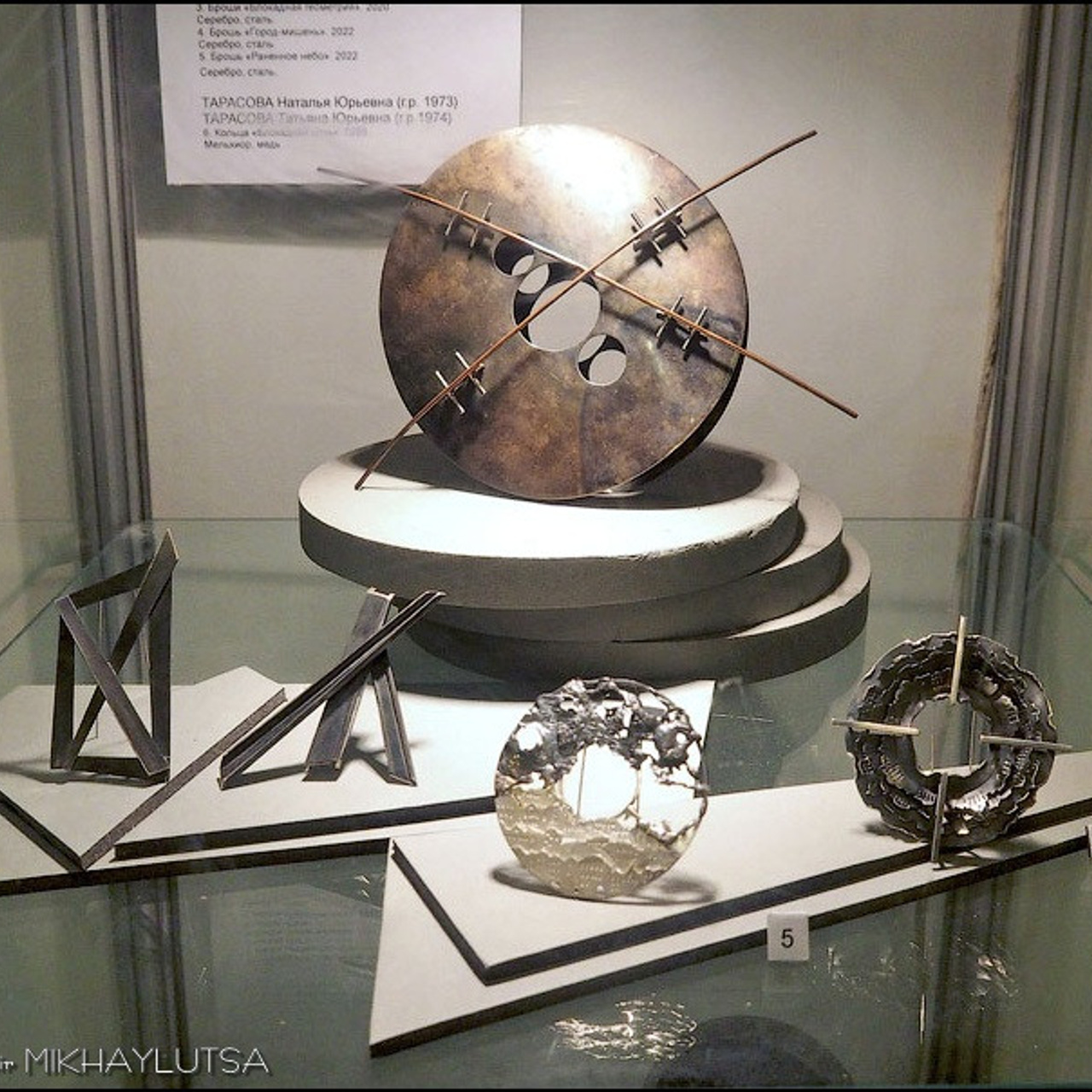 ПОДВИГУ БЛОКАДНОГО ЛЕНИНГРАДА - Люминография - luminografia.ru