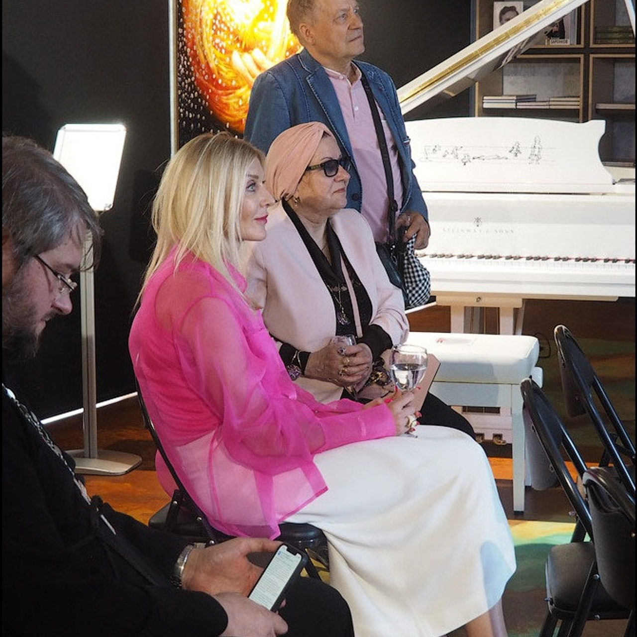 ДУАЛЬНОСТЬ… ОБРАЗЫ И СИМВОЛЫ