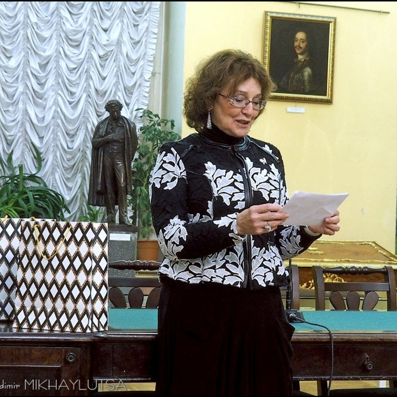 АНЯ В СТРАНЕ ЧУДЕС - Люминография - luminografia.ru