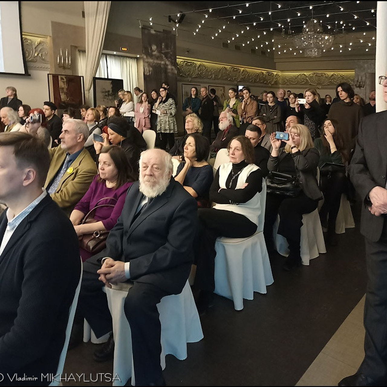 Владимир Духовлинов «Время Вермеера»