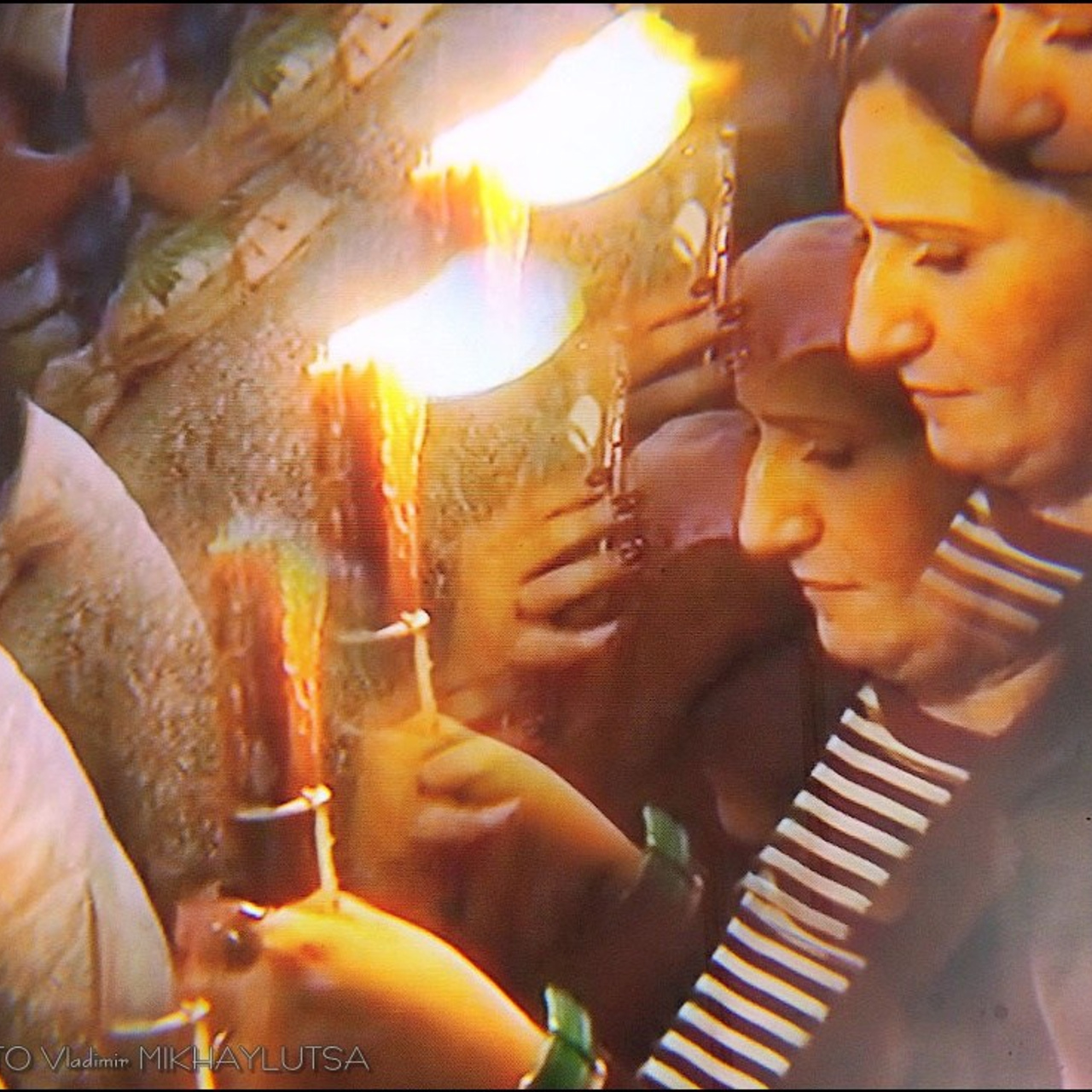 Схождение Благодатного огня