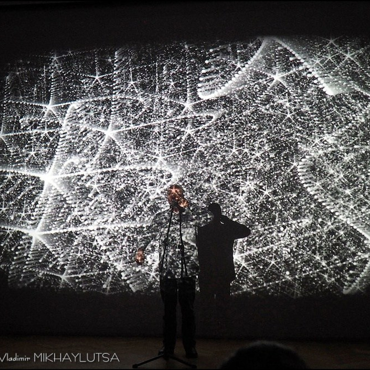 «ЛЮМИНОМИНЕРАЛОГИЯ. ЭНЕРГИЯ НЕДР»