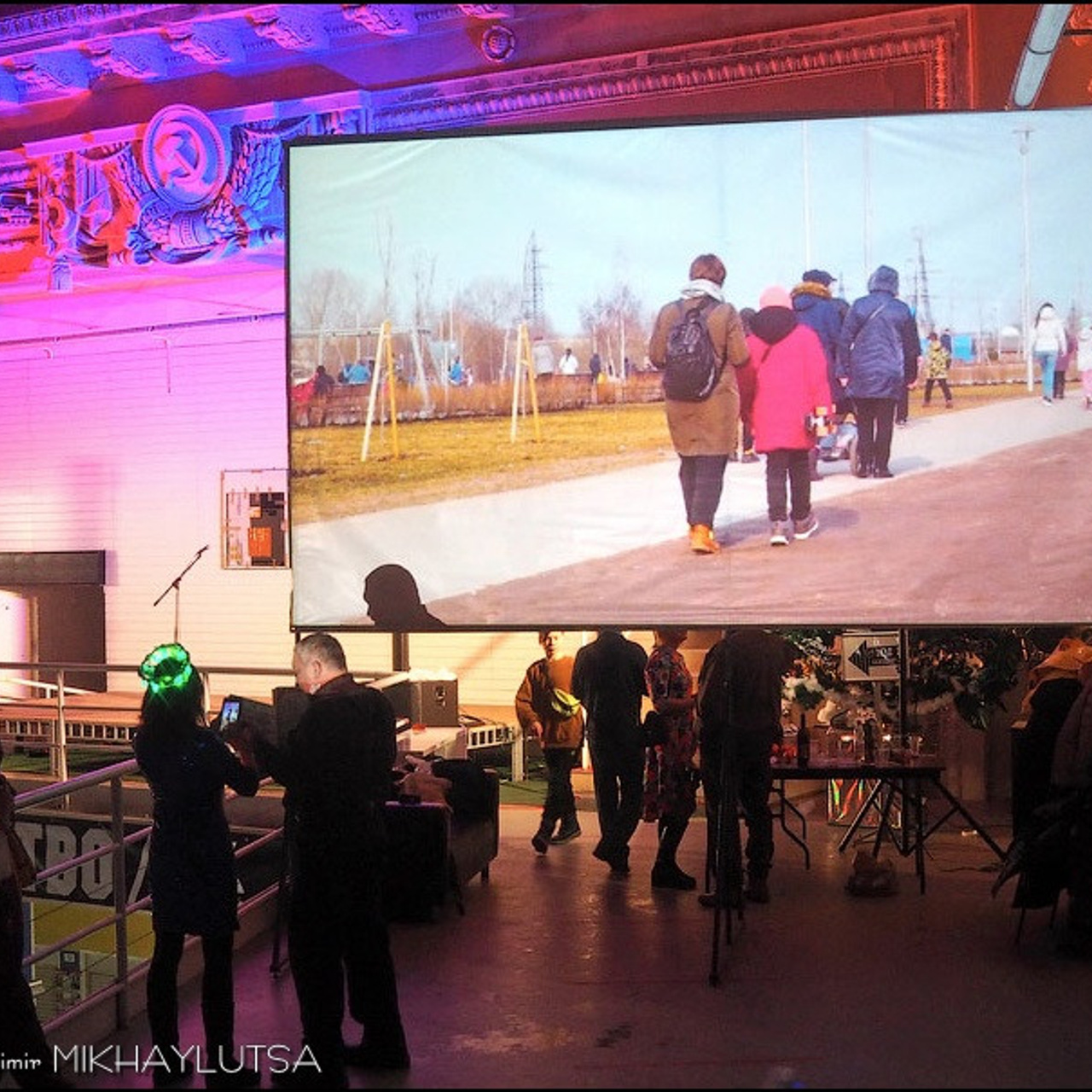 Люминографический карнавал новый год выставка маске-рад